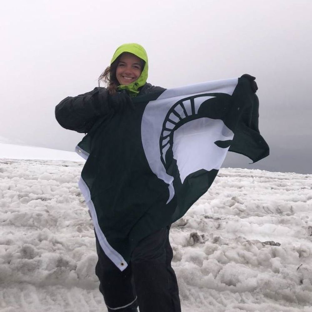 Meet your Posher, Kim